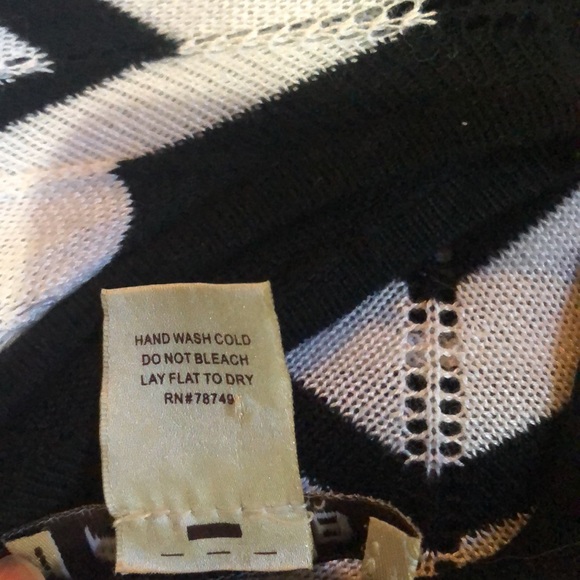 Black and White Cocktail Dress - Picture 9 of 13